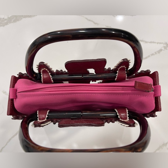 MICHAEL SIMON Alligator THEME Leather Handbag - Picture 8 of 8